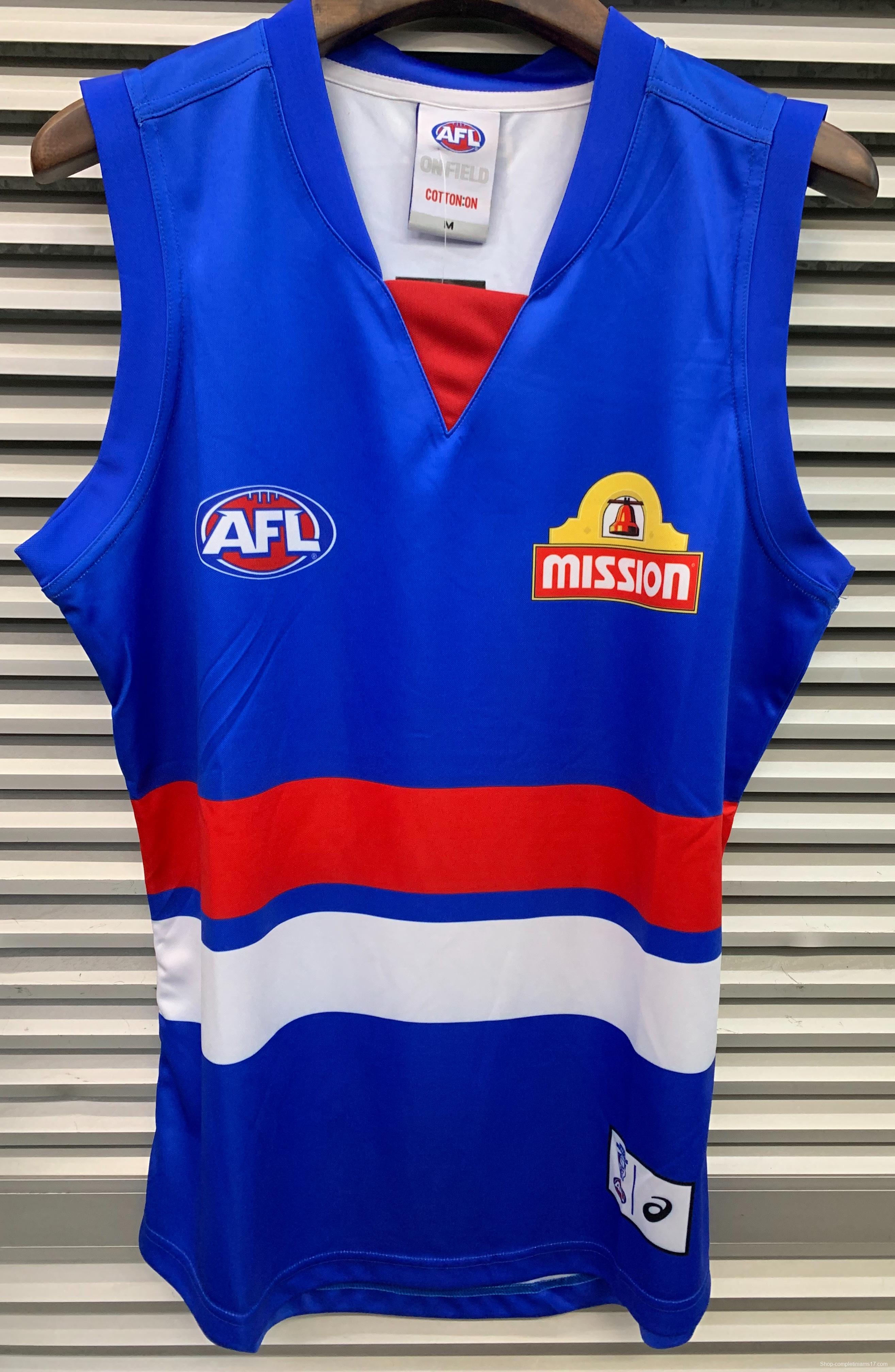 Western Bulldogs 2019 Men's Home Football Guernsey