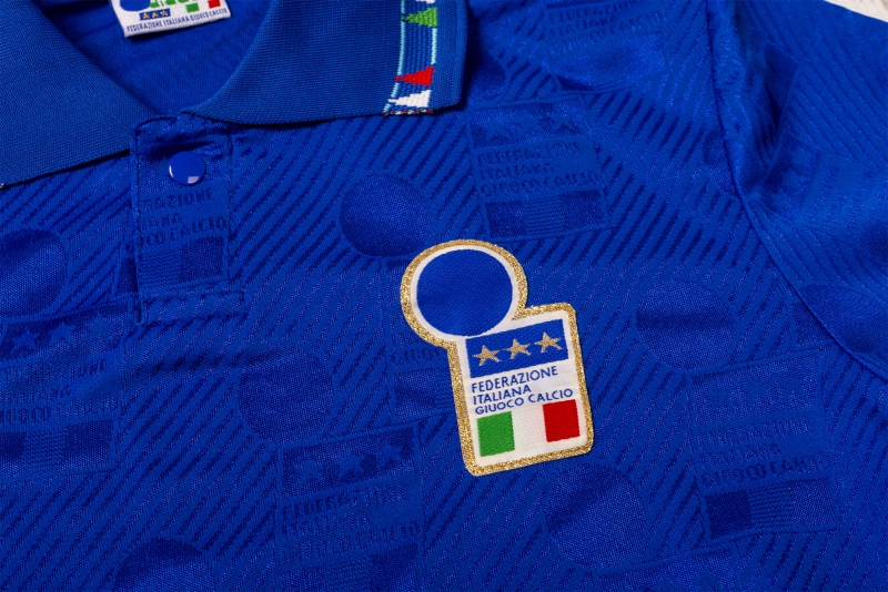 Retro 1994 Italy Home Soccer Jersey