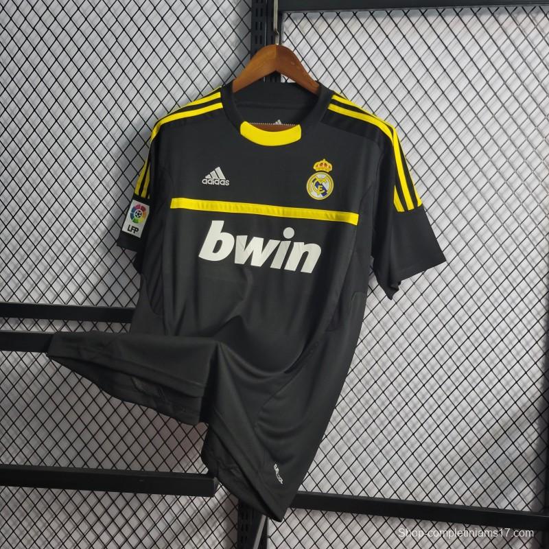 Retro 2011/12 Real Madrid Black Goalkeeper Jersey