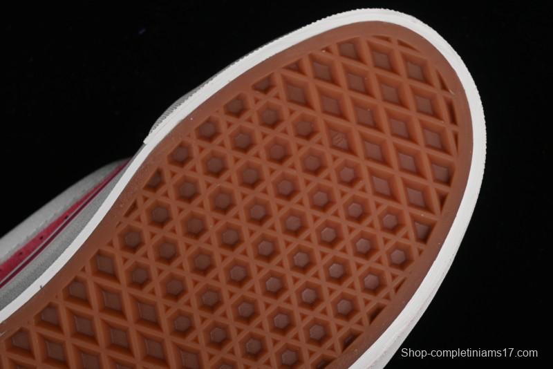 Vans Classics Knu Skool Retro Sneakers with Thick Tongue and Puffy Design - VN0009QCBJ1