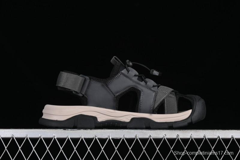 ECCO New Terrain Series Outdoor Closed-Toe Sandals Water Shoes with Breathable Design - 63890301002