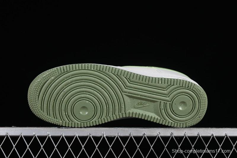 Nike Air Force 1 '07 Low Casual Sneakers in White Green - DV3808-106
