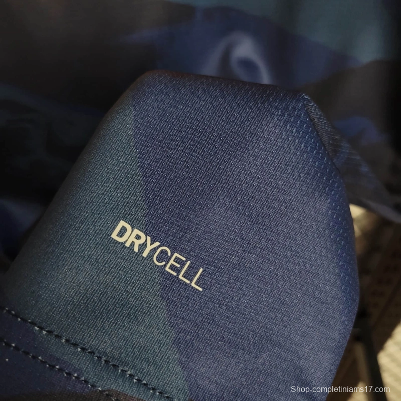 25/26 Red Bull Salzburg Away Jersey