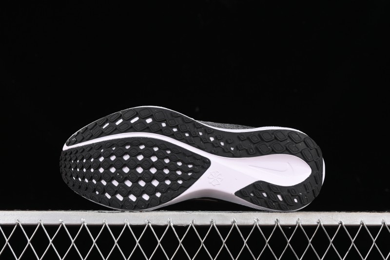 Nike Air Zoom Pegasus 41 Running Shoes with Breathable Mesh and Cushioned Support - FD2722-002