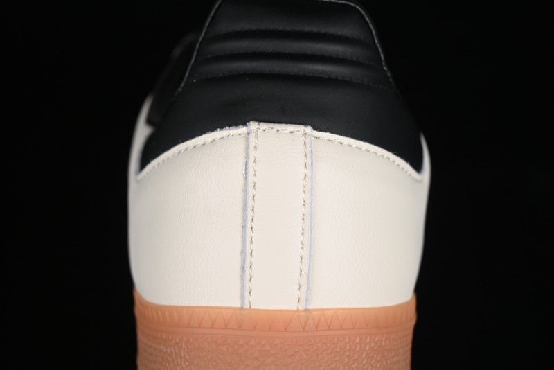 Adidas Samba OG Casual Sneakers with Classic Design - ID0478