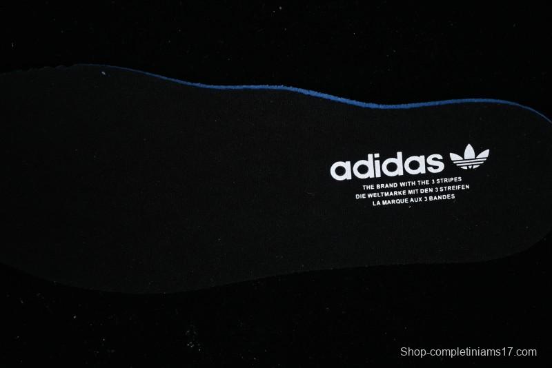 Adidas Samba OG Casual Sneakers with Classic Design - B75807