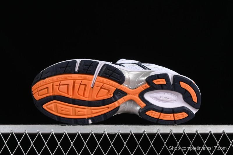 Asics Tiger GEL-1130 Low-Top Retro Running Shoes with GEL Cushioning and Outdoor Style - 1201A256-106