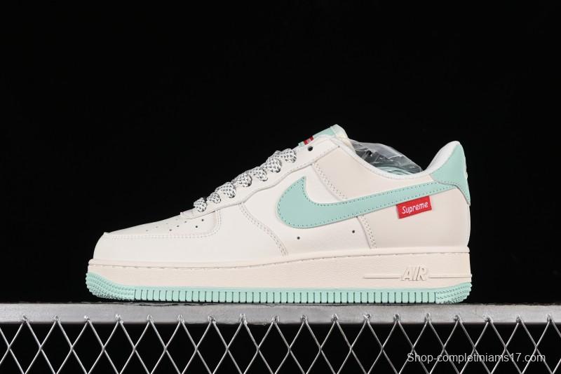 Supreme x Nike Air Force 1 '07 Low Collaborative Sneakers in Youthful Green - HD1968-023