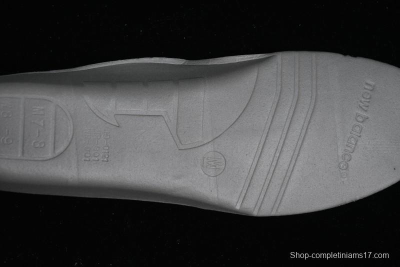 New Balance 1906 Series Retro Dad Style Casual Running Shoes with T-Beam Outsole and Exposed Cushioning - M1906RPB