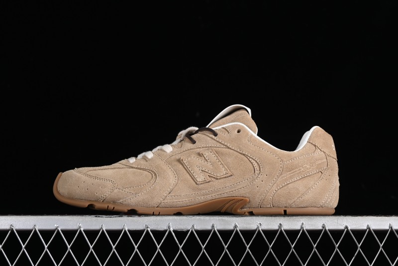Miu Miu x New Balance 530 Low-Top Retro Running Sneakers with Deconstructed Design - 38165