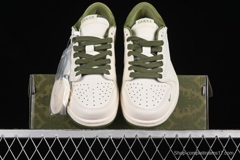 Nike Travis Scott x Fragment Design x Air Jordan 1 Low OG SP AJ1 Retro Sneakers in Off-White & Fresh Green - DM6688-606
