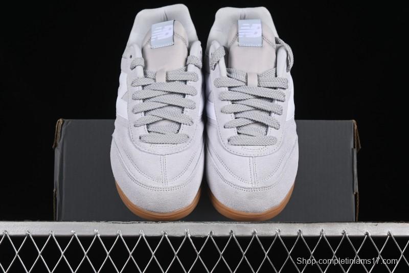 New Balance RC42 Series Retro Football Training Casual Sneakers - URC42EB