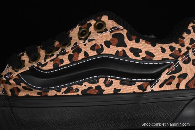 Vans Classics Knu Skool Retro Sneakers with Enlarged Toe and Thickened Trim - VN000CSQW3ZT188