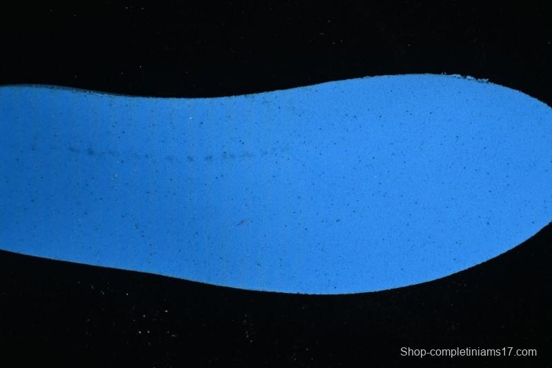 Nike Air Jordan 1 Low Retro Basketball Shoes in Black and White - 553558-043