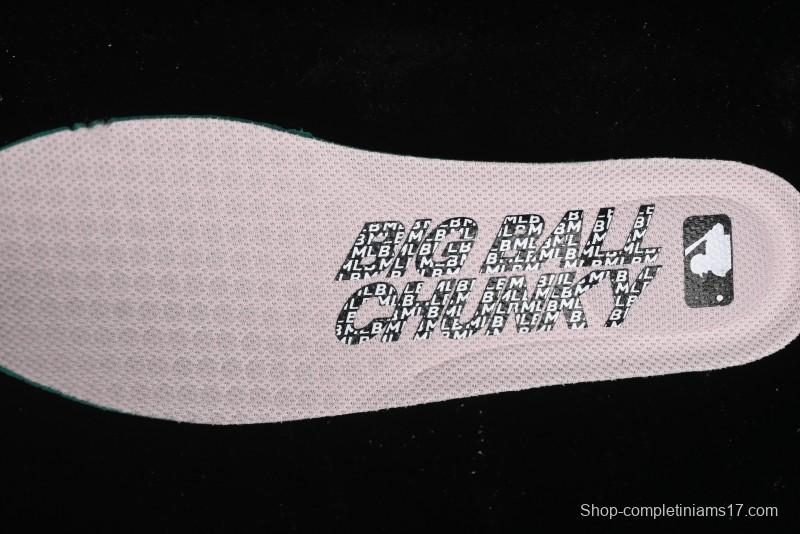 New York Yankees MLB Bigball Chunky Embo Monogram Platform Sandals - 3ASHBEM4N43PKS