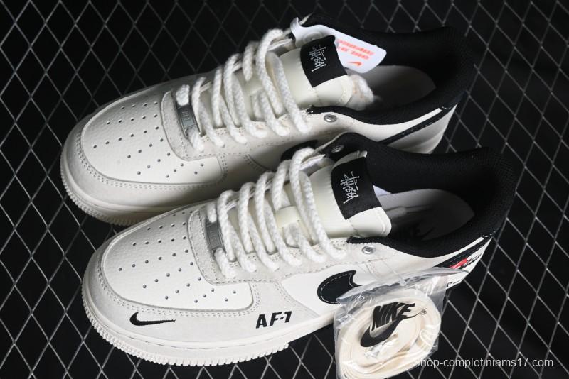 Nike Air Force 1 '07 Low Stussy Collaboration - AF1 Light Grey Red Tag Low-Top Casual Sneakers SJ6698-009
