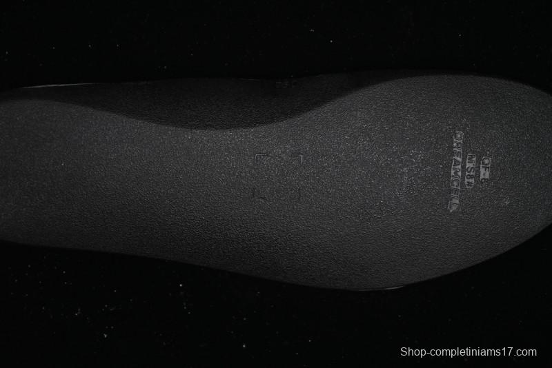 Nike Air Jordan 11 Low Bred Basketball Shoes with Patent Leather and Carbon Fiber - FV5104-006