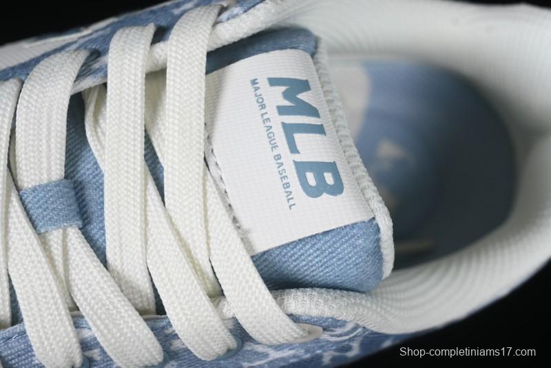 New York Yankees Chunky Liner Mid Denim Monogram Sandals with Thick Sole - 3ASXS015N50BLS