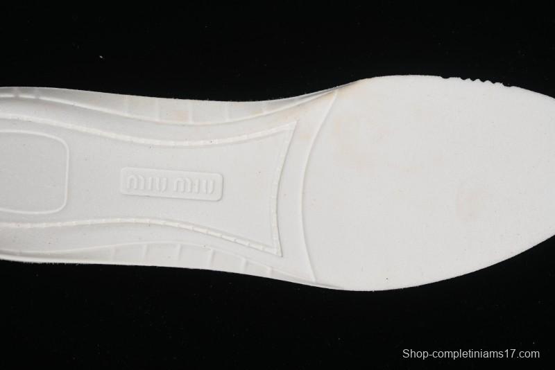 Miu Miu x New Balance 530 Low-Top Retro Running Sneakers with Deconstructed Design - AJD4