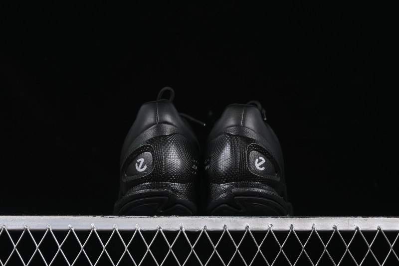 ECCO BIOM C Leather Running Shoes with Anti-Tear Technology and Trendy Color Design - 80046451052