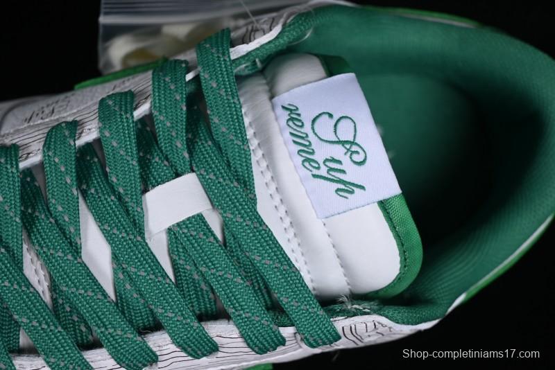 Supreme x Nike Dunk Low SB Skate Shoes with Zoom Air Cushion - XD6188-033