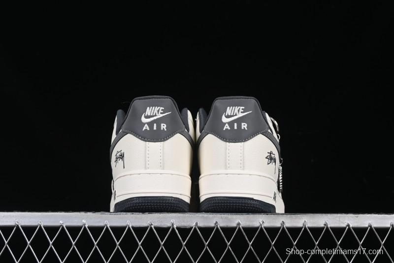 Nike Air Force 1 '07 Low Stussy Collaboration - Light Grey Triple Swoosh Low-Top Casual Sneakers - KK1988-037