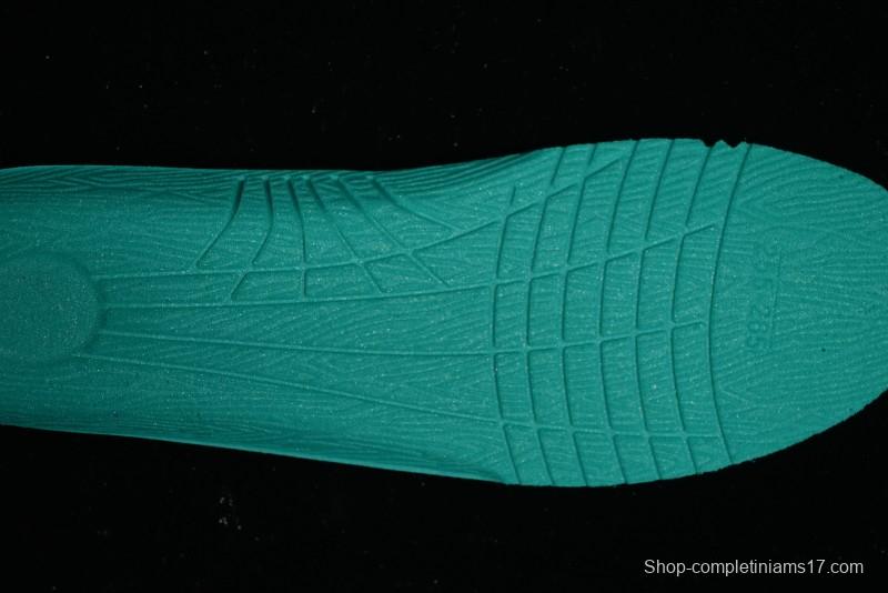 MLB Chunky Liner Basic New York Yankees Thick Sole Casual Sneakers with 6cm Height Increase - 3ASXCLR3N50WHS