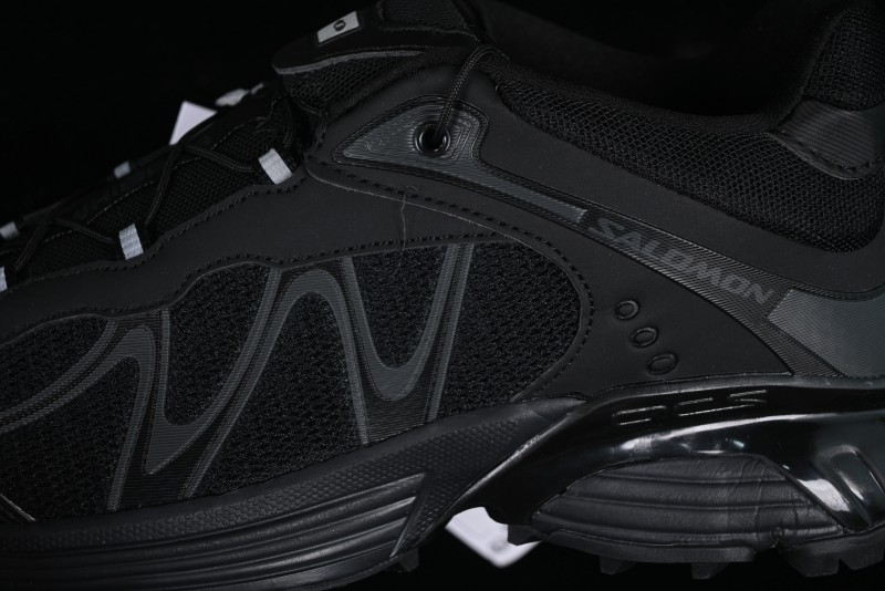 Salomon XT-Wings 2 All-Black Trail Running Sneakers - Sleek Performance and Style