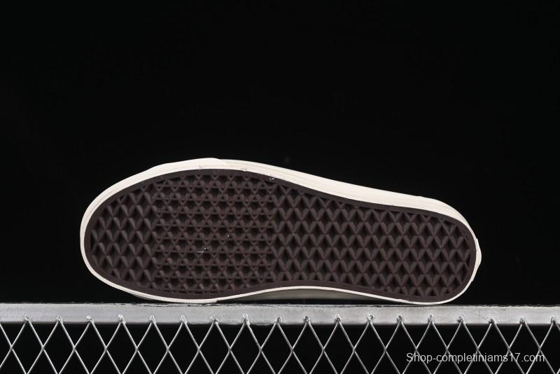 Vans Old Skool 36 Low-Top Retro Skate Shoes - VN000D57FRS