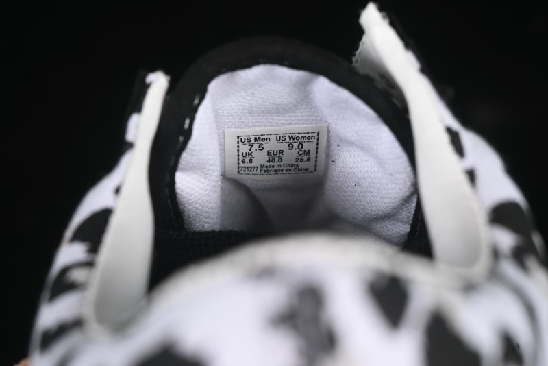 Vans Old Skool 36 Low-Top Retro Skate Shoes - VN000D56BA2