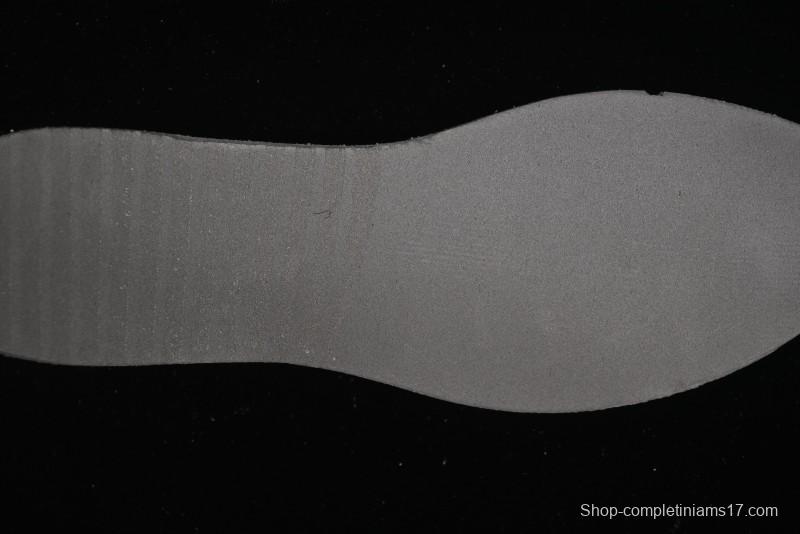 Nike V5 RNR Millennium Classic Retro Running Shoes with Foam Midsole - HJ5228-102