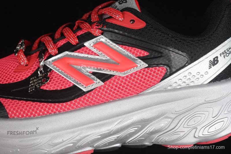 Ganni x New Balance Fresh Foam Trainer UTRNGA Silver Metallic Retro Running Shoes - UTRNGN