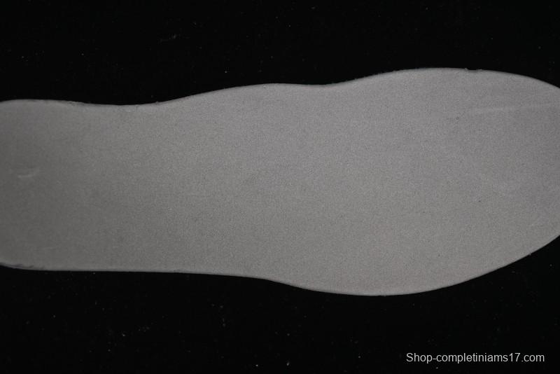 Nike Zoom Vomero 5 Retro Marathon Running Shoes with Thick Sole and Cushioning - HV4294-009