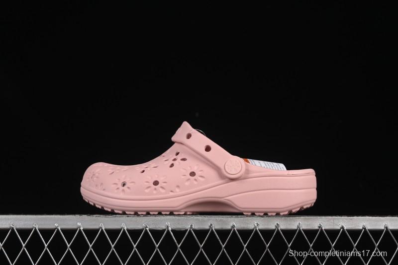 Crocs Classic Clog Two-Way Beach Sandals with Ventilation Holes - B.D4