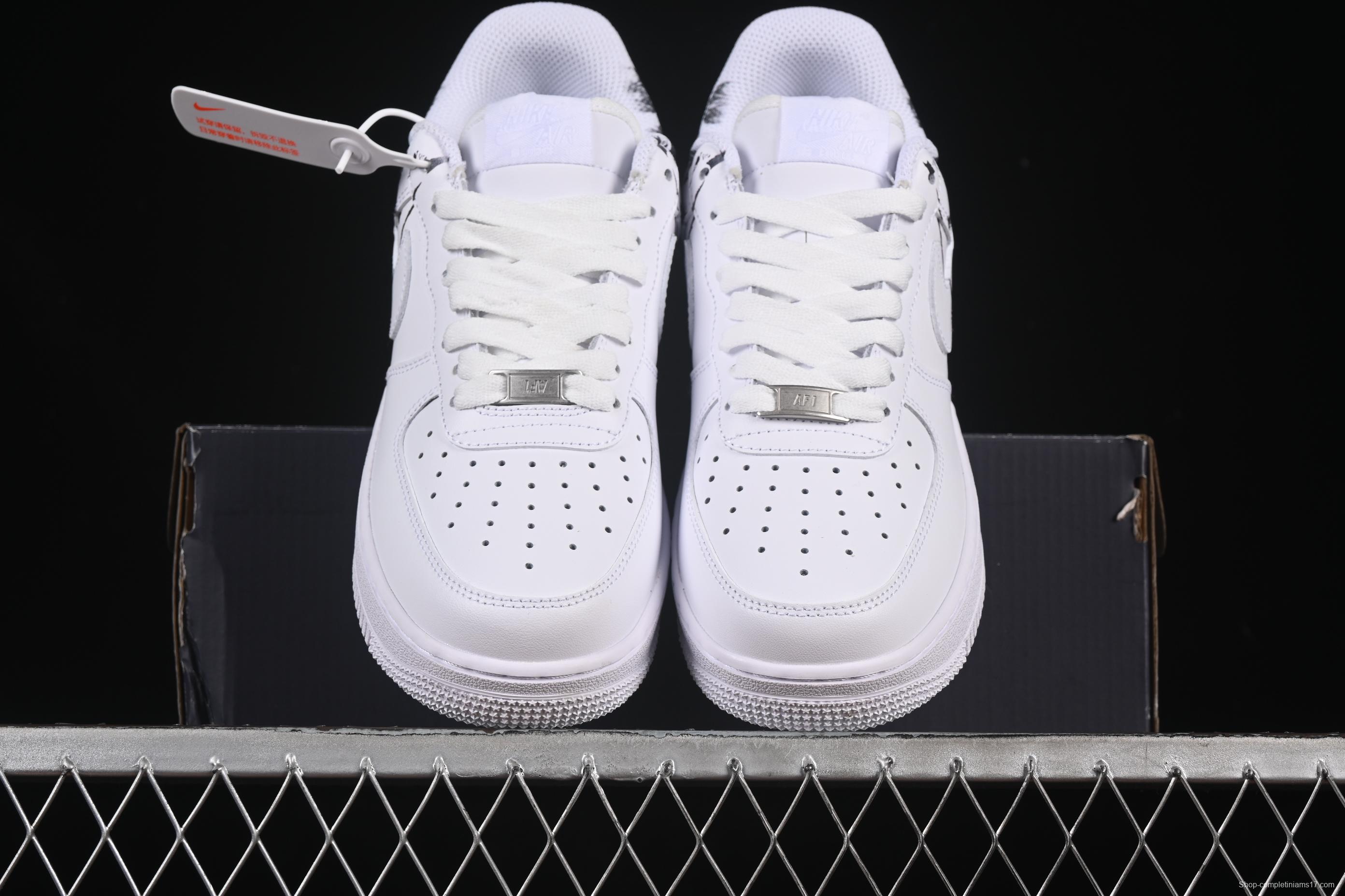 Nike Air Force 1 Low '07 Comme des Garcons Shirt Supreme Collaboration Casual Sneakers - 923044-100