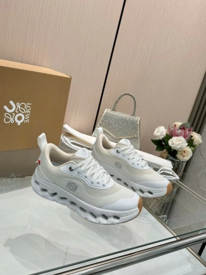 2025 Unisex Loewe White Mesh Rubber Sneakers