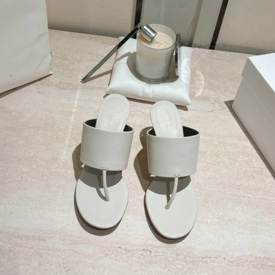 2025 Toteme White Calfskin Slippers