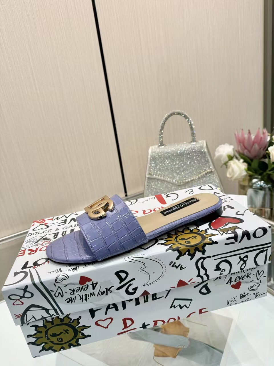 2025 Women Dolce & Gabbana Purple Leather Slippers LY00190