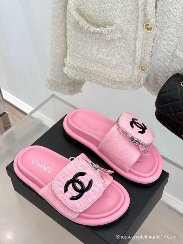 2025 Women Chanel Pink Fabric Slippers KFY00220