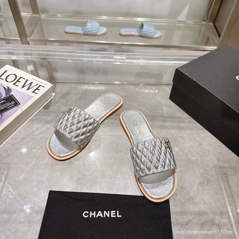 2025 Slippers Chanel Silver Leather Slippers