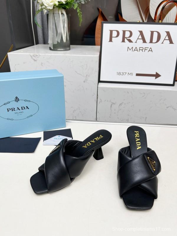 2025 Women Prada Black Leather Slippers LY00270