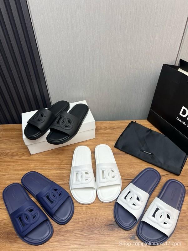 2025 Dolce & Gabbana White Rubber Slippers