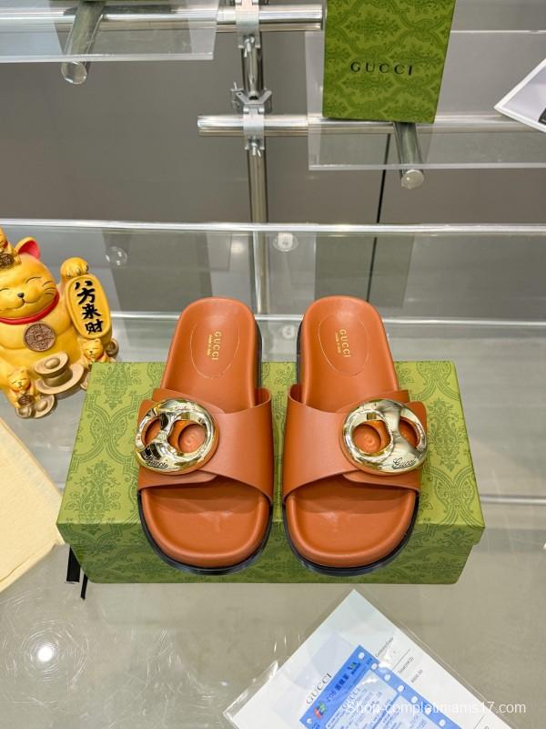 2025 Gucci Brown Leather Slippers
