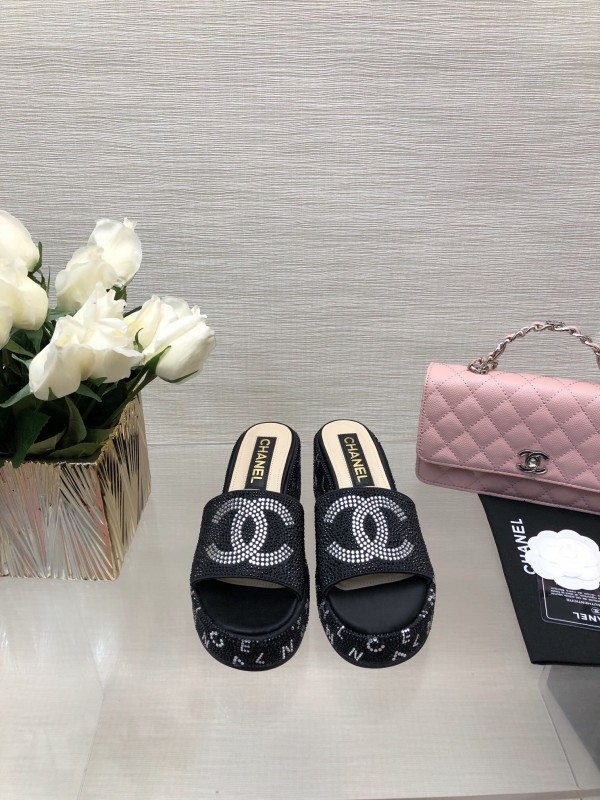 2025 Women Chanel Black Fabric Rhinestone Slippers LY00320