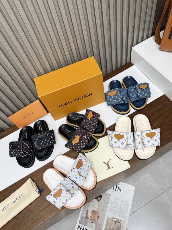 2025 Slippers Louis Vuitton Multicolor Canvas Slippers KFY00230