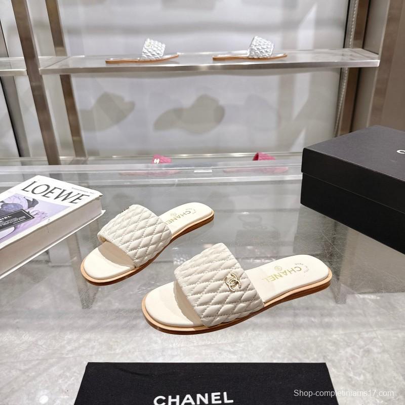 2025 Slippers Chanel White Leather Casual LY00240