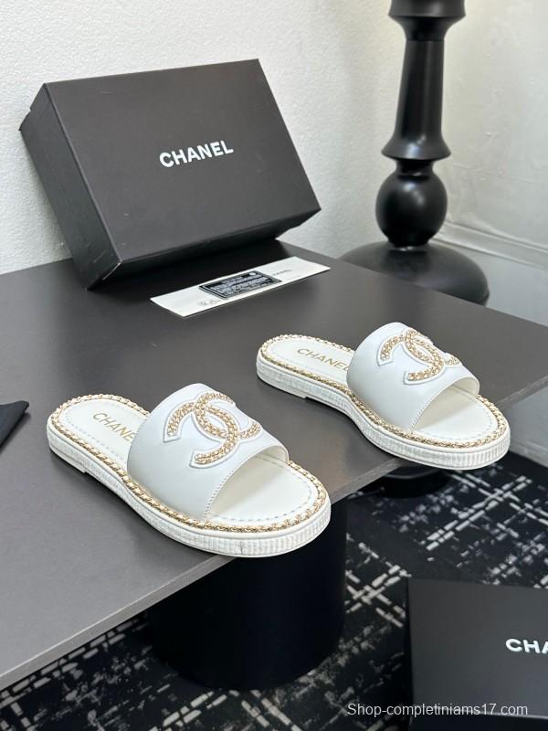 2025 Slippers CHANEL White Leather Woven Chain CC Logo LY00320