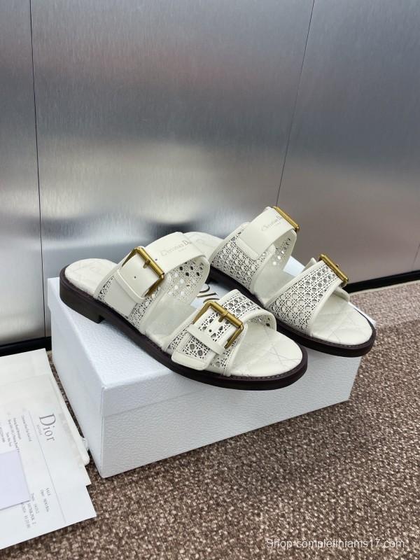 2025 Women Dior White Calfskin Leather Slippers CD Logo Buckle KFY00300
