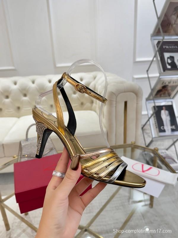 2025 Women Valentino Gold Leather Sandals LY00310