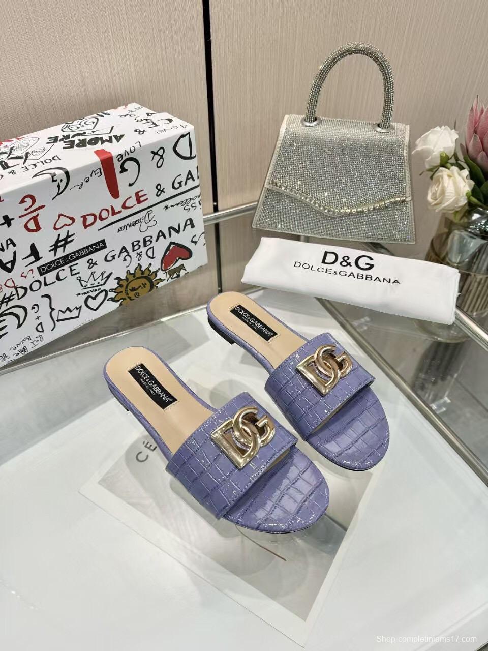 2025 Women Dolce & Gabbana Purple Leather Slippers LY00190